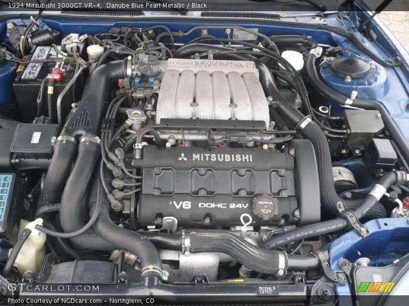 Danube Blue Pearl Metallic / Black 1994 Mitsubishi 3000GT VR-4