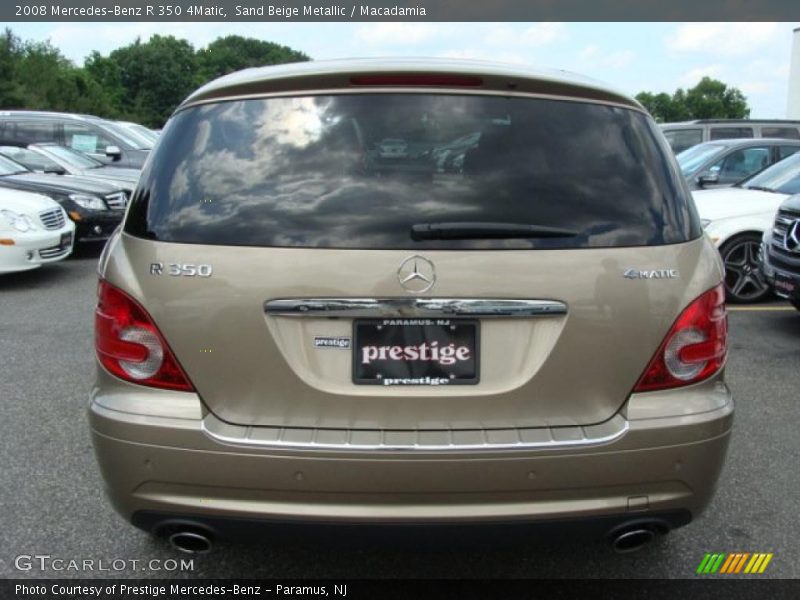 Sand Beige Metallic / Macadamia 2008 Mercedes-Benz R 350 4Matic