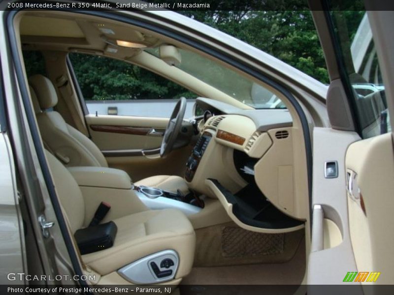 Sand Beige Metallic / Macadamia 2008 Mercedes-Benz R 350 4Matic