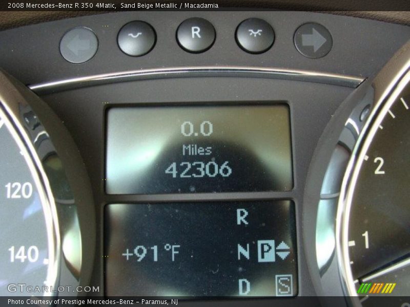 Sand Beige Metallic / Macadamia 2008 Mercedes-Benz R 350 4Matic
