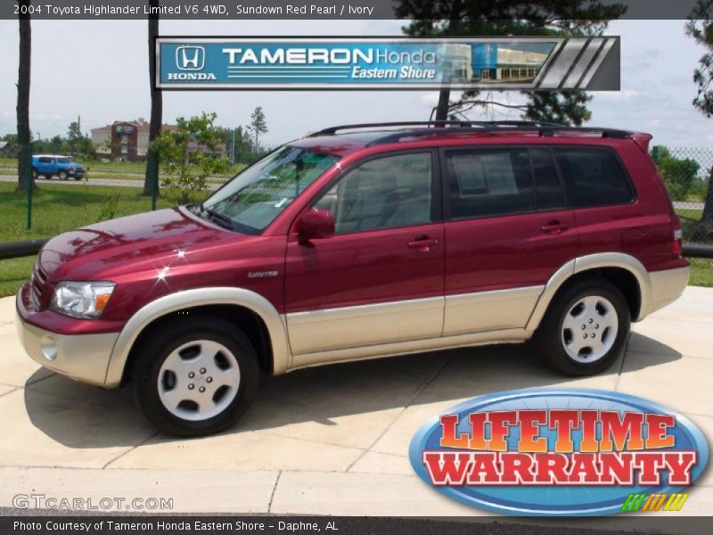 Sundown Red Pearl / Ivory 2004 Toyota Highlander Limited V6 4WD