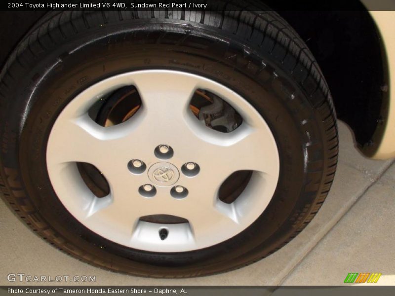 Sundown Red Pearl / Ivory 2004 Toyota Highlander Limited V6 4WD