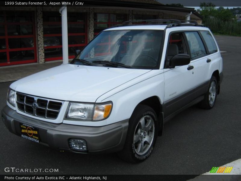 Aspen White / Gray 1999 Subaru Forester S