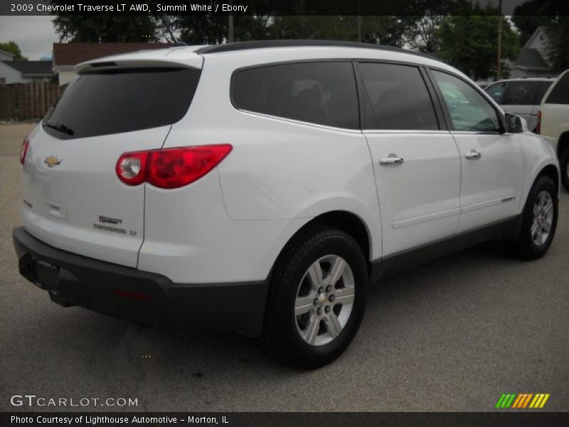Summit White / Ebony 2009 Chevrolet Traverse LT AWD