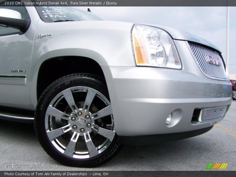 Pure Silver Metallic / Ebony 2010 GMC Yukon Hybrid Denali 4x4