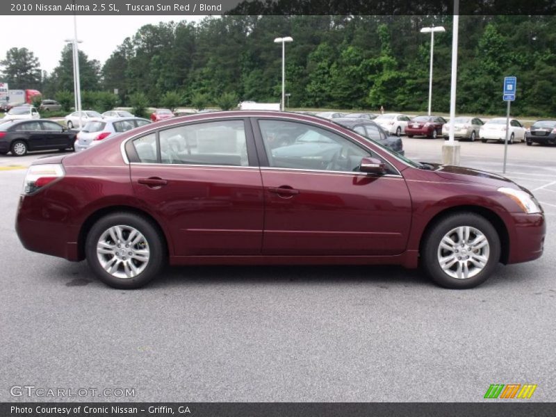 Tuscan Sun Red / Blond 2010 Nissan Altima 2.5 SL
