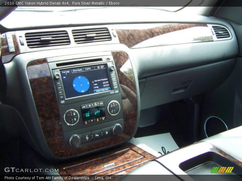 Pure Silver Metallic / Ebony 2010 GMC Yukon Hybrid Denali 4x4