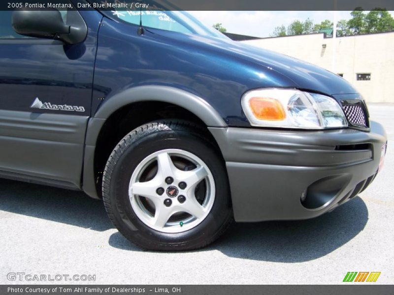 Dark Blue Metallic / Gray 2005 Pontiac Montana