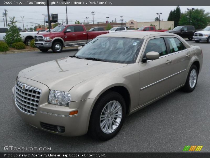 Light Sandstone Metallic / Dark Slate Gray 2009 Chrysler 300 Touring