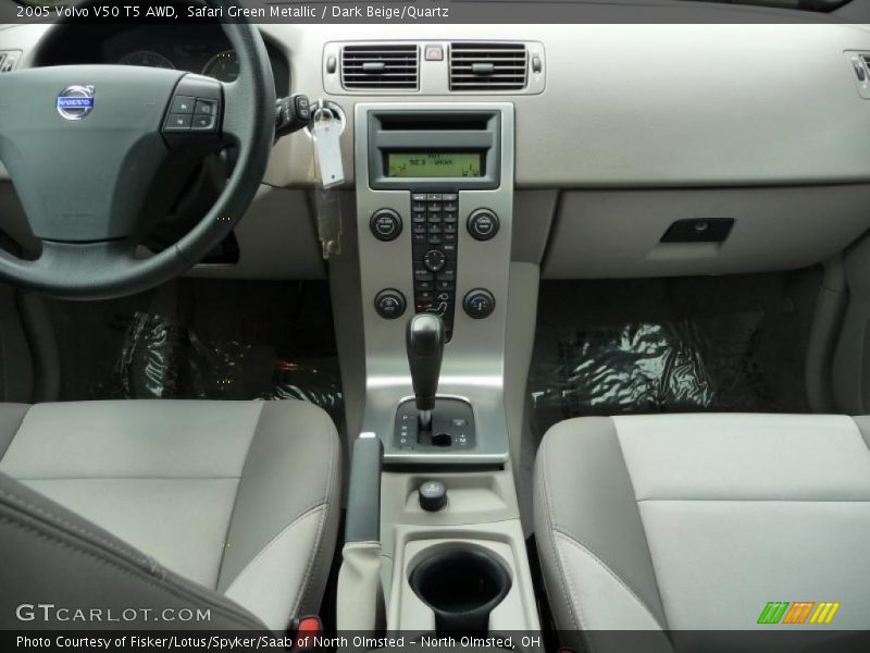 Safari Green Metallic / Dark Beige/Quartz 2005 Volvo V50 T5 AWD