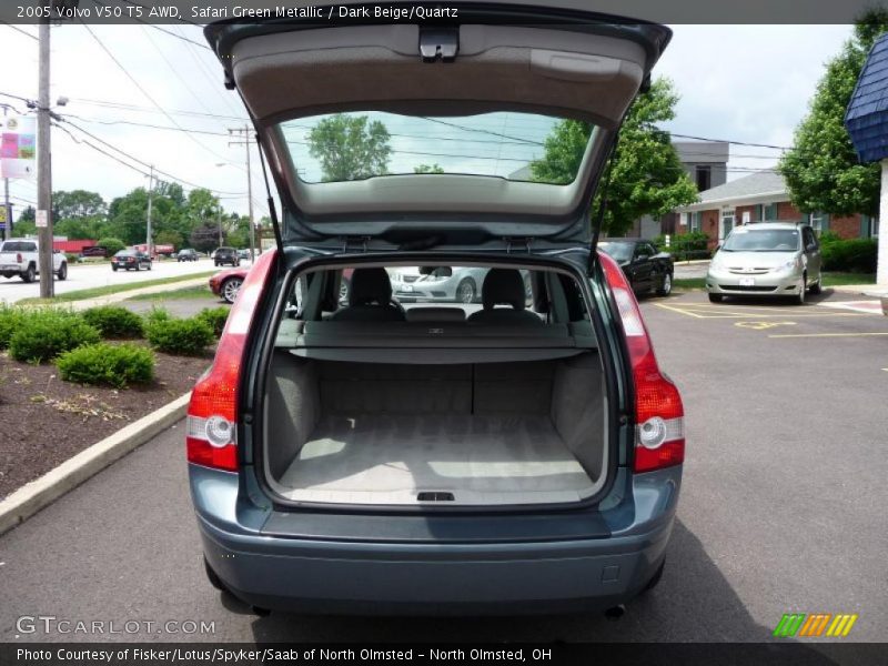 Safari Green Metallic / Dark Beige/Quartz 2005 Volvo V50 T5 AWD