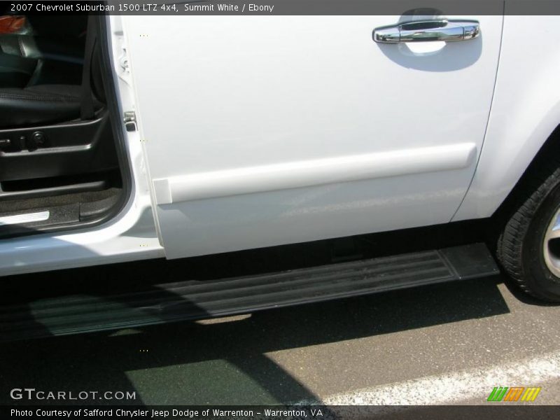 Summit White / Ebony 2007 Chevrolet Suburban 1500 LTZ 4x4