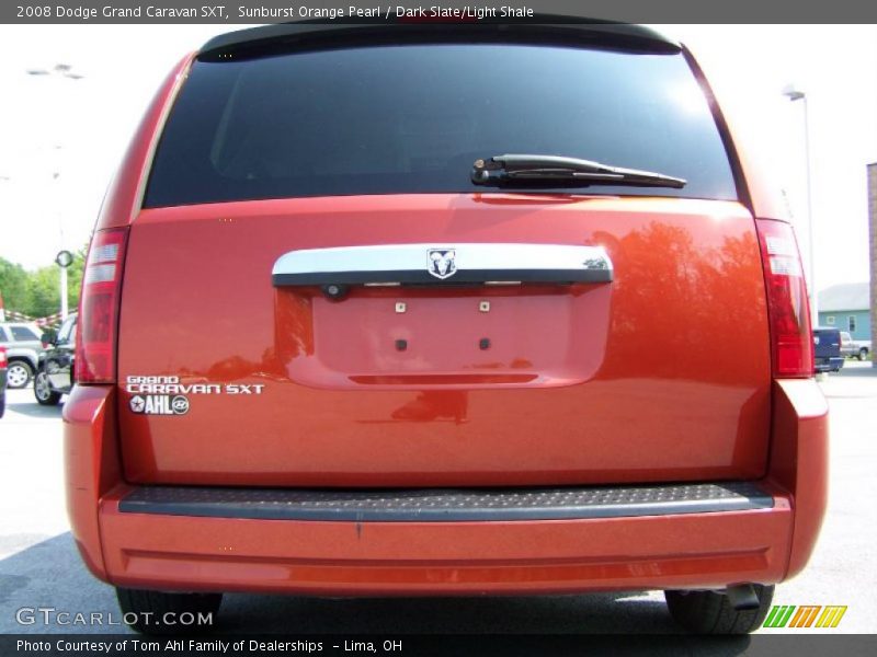 Sunburst Orange Pearl / Dark Slate/Light Shale 2008 Dodge Grand Caravan SXT