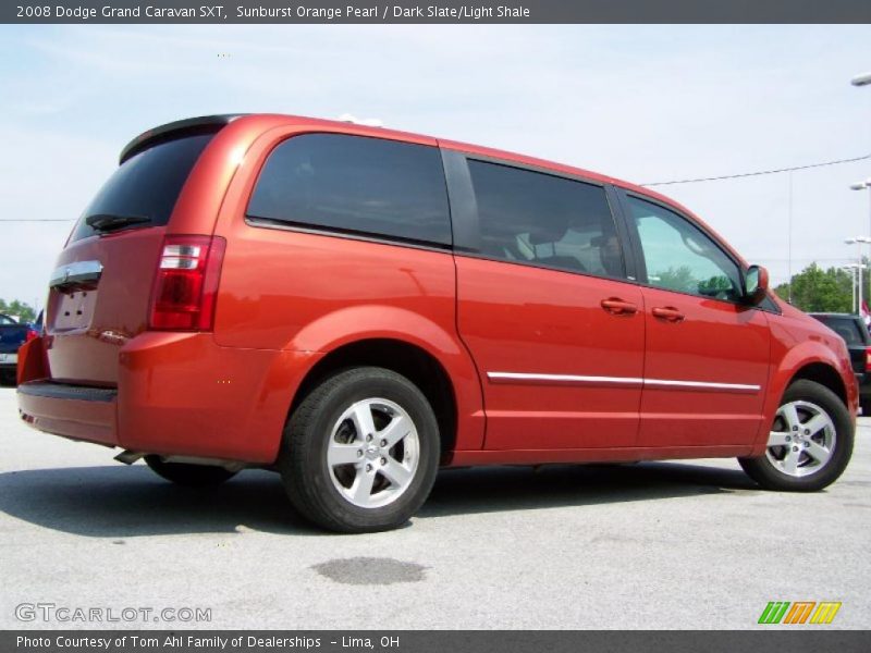 Sunburst Orange Pearl / Dark Slate/Light Shale 2008 Dodge Grand Caravan SXT