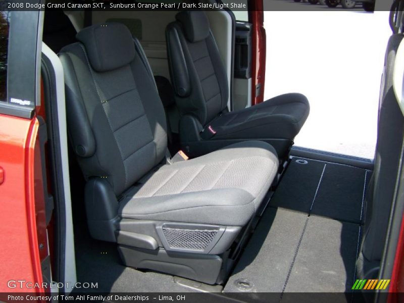 Sunburst Orange Pearl / Dark Slate/Light Shale 2008 Dodge Grand Caravan SXT