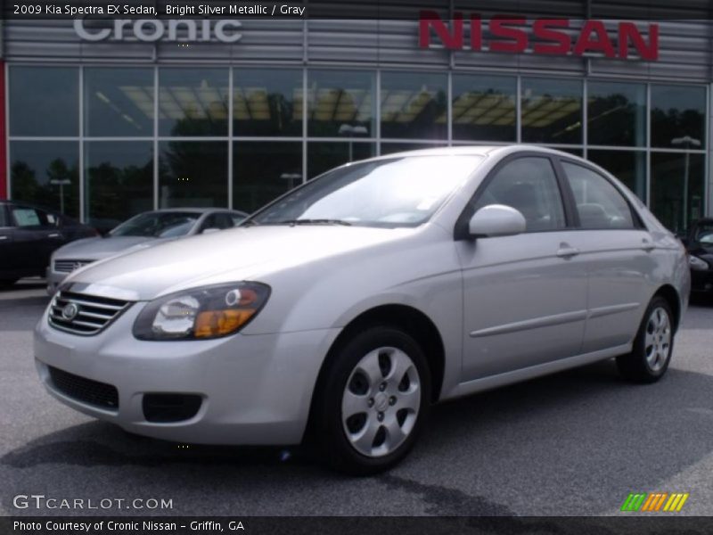 Bright Silver Metallic / Gray 2009 Kia Spectra EX Sedan