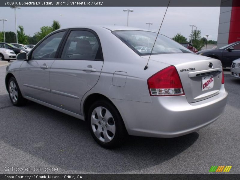 Bright Silver Metallic / Gray 2009 Kia Spectra EX Sedan