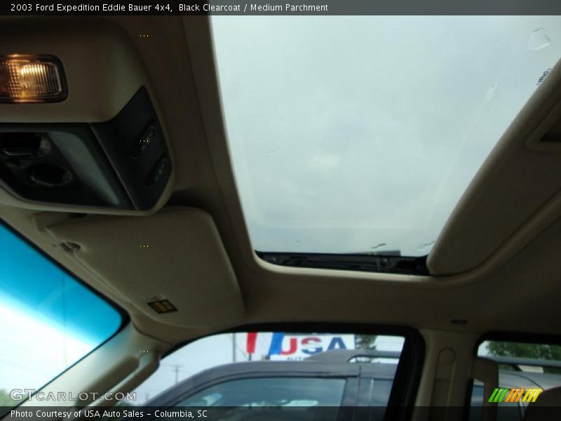 Black Clearcoat / Medium Parchment 2003 Ford Expedition Eddie Bauer 4x4