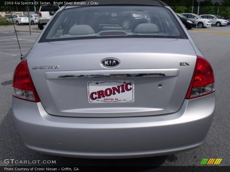 Bright Silver Metallic / Gray 2009 Kia Spectra EX Sedan