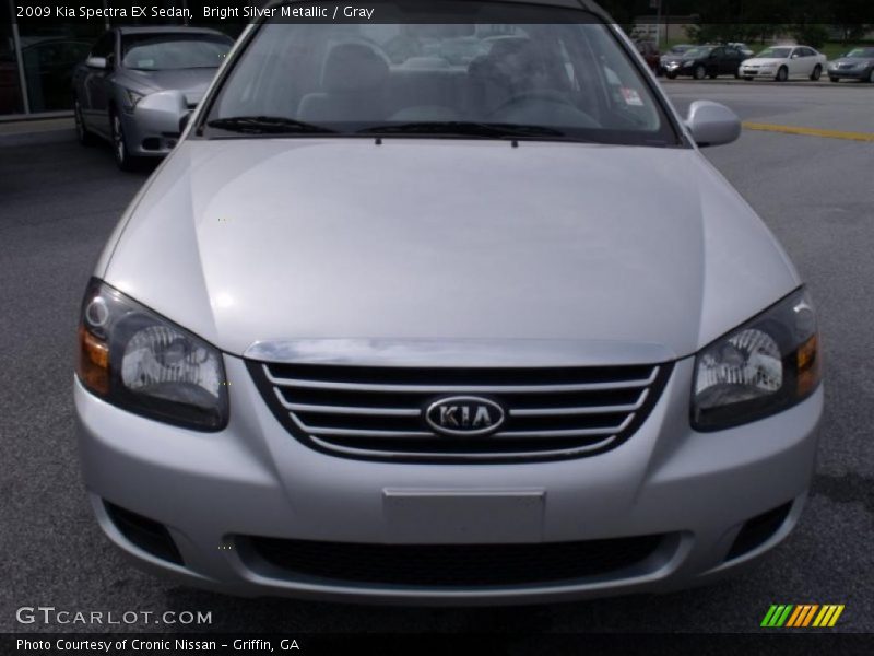 Bright Silver Metallic / Gray 2009 Kia Spectra EX Sedan