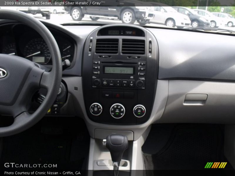 Bright Silver Metallic / Gray 2009 Kia Spectra EX Sedan