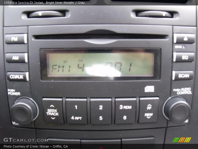 Bright Silver Metallic / Gray 2009 Kia Spectra EX Sedan