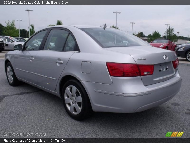 Bright Silver / Gray 2009 Hyundai Sonata GLS