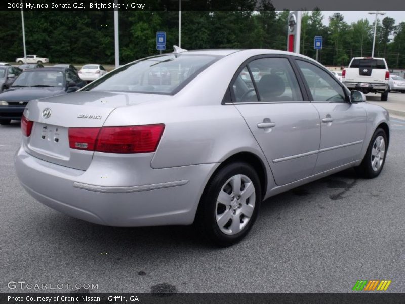 Bright Silver / Gray 2009 Hyundai Sonata GLS