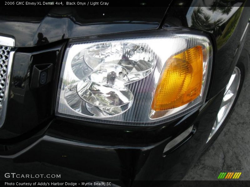Black Onyx / Light Gray 2006 GMC Envoy XL Denali 4x4
