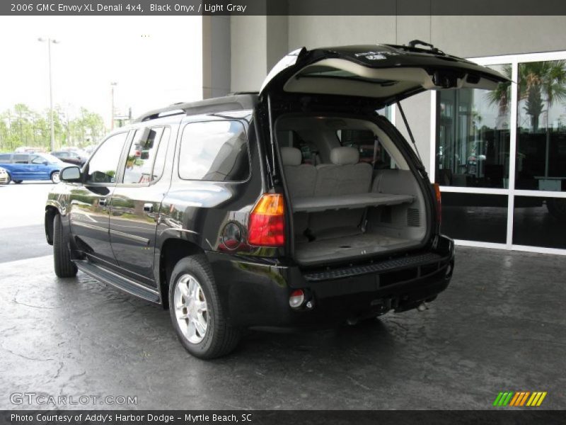 Black Onyx / Light Gray 2006 GMC Envoy XL Denali 4x4