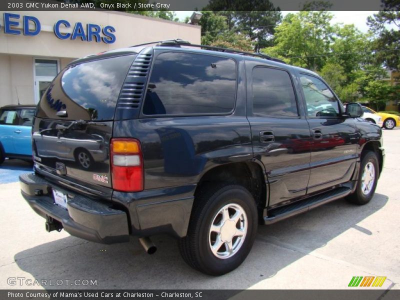 Onyx Black / Stone Gray 2003 GMC Yukon Denali AWD
