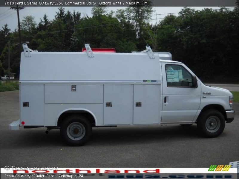 Oxford White / Medium Flint 2010 Ford E Series Cutaway E350 Commercial Utility