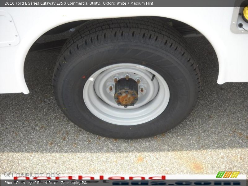 Oxford White / Medium Flint 2010 Ford E Series Cutaway E350 Commercial Utility