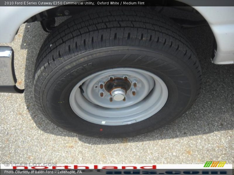 Oxford White / Medium Flint 2010 Ford E Series Cutaway E350 Commercial Utility