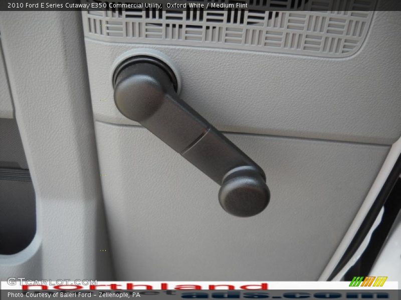Oxford White / Medium Flint 2010 Ford E Series Cutaway E350 Commercial Utility