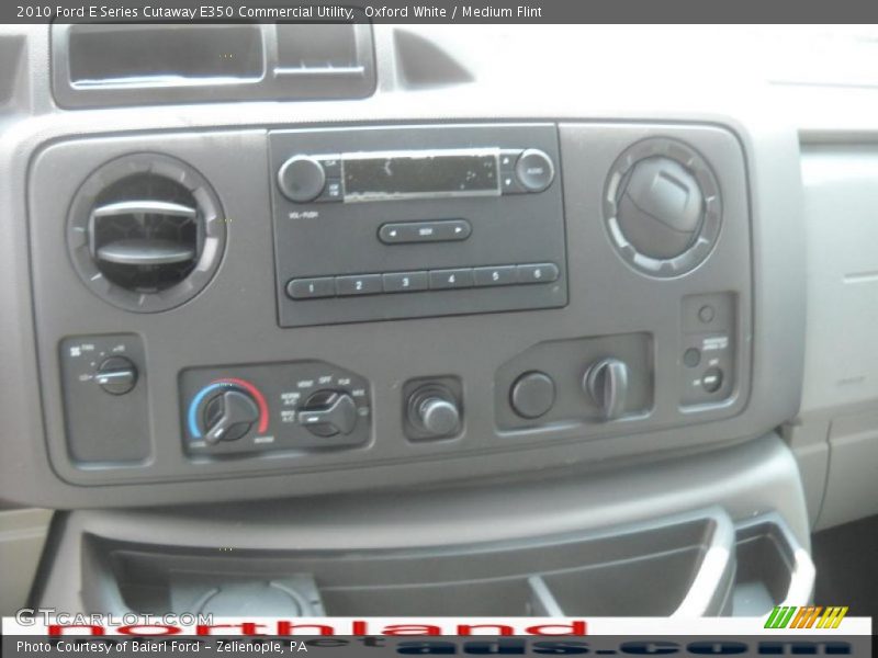 Oxford White / Medium Flint 2010 Ford E Series Cutaway E350 Commercial Utility