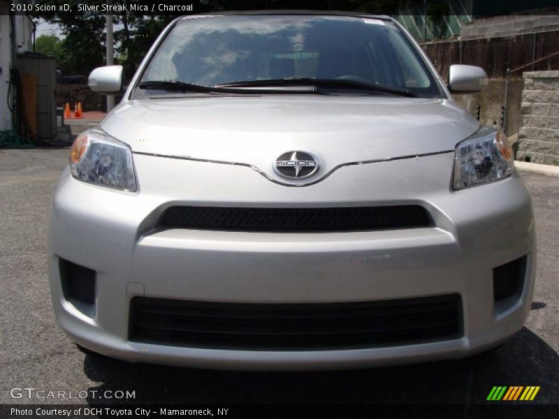 Silver Streak Mica / Charcoal 2010 Scion xD