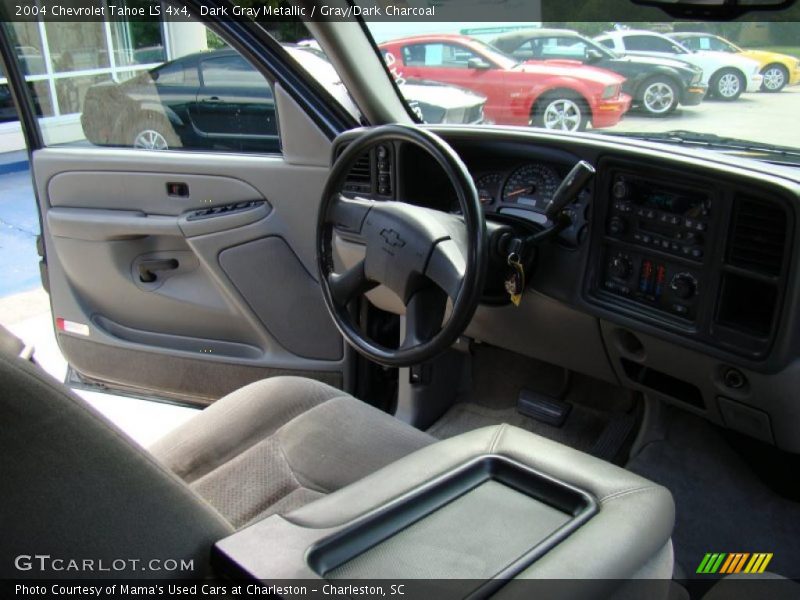 Dark Gray Metallic / Gray/Dark Charcoal 2004 Chevrolet Tahoe LS 4x4
