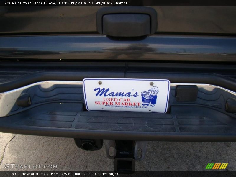 Dark Gray Metallic / Gray/Dark Charcoal 2004 Chevrolet Tahoe LS 4x4
