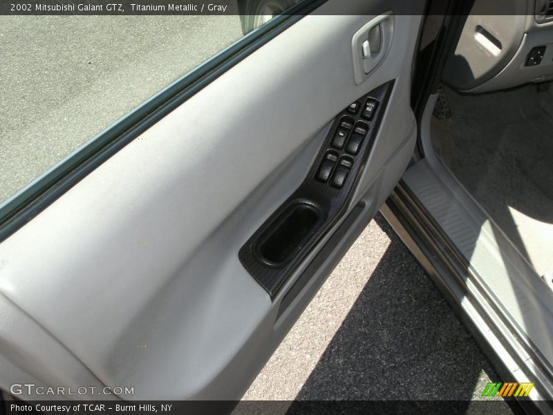 Titanium Metallic / Gray 2002 Mitsubishi Galant GTZ
