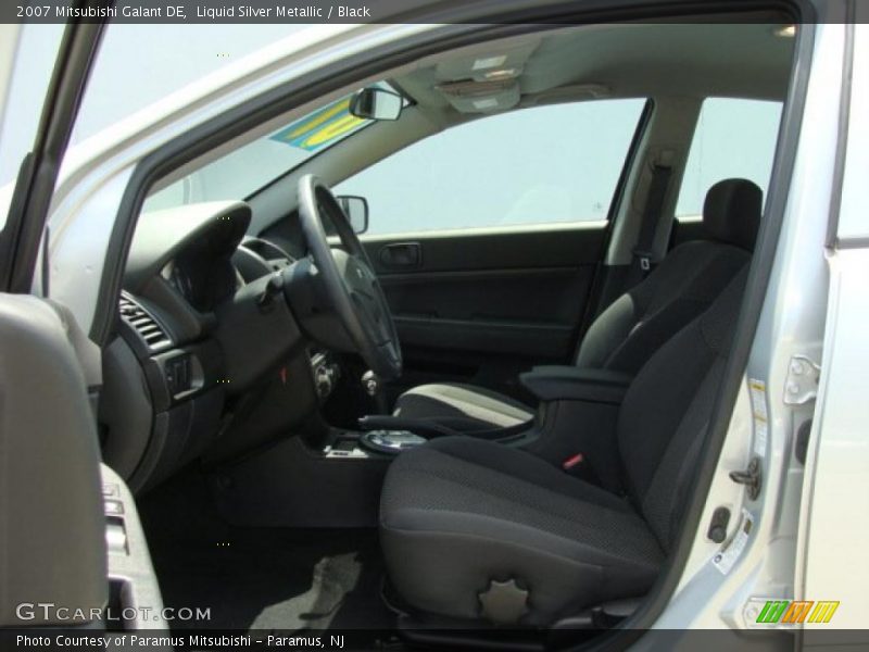 Liquid Silver Metallic / Black 2007 Mitsubishi Galant DE