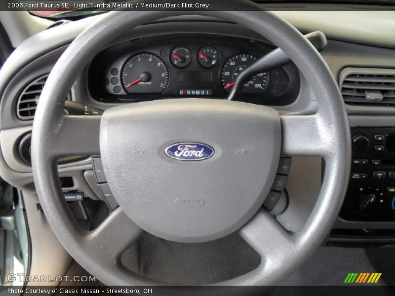 Light Tundra Metallic / Medium/Dark Flint Grey 2006 Ford Taurus SE