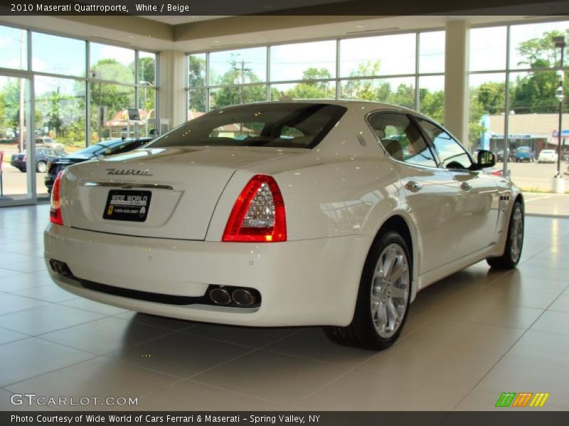 White / Beige 2010 Maserati Quattroporte