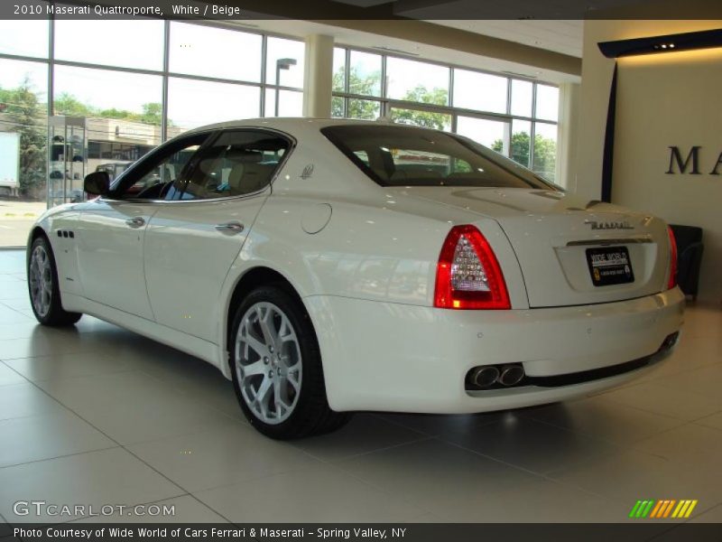 White / Beige 2010 Maserati Quattroporte