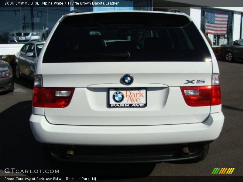 Alpine White / Truffle Brown Dakota Leather 2006 BMW X5 3.0i