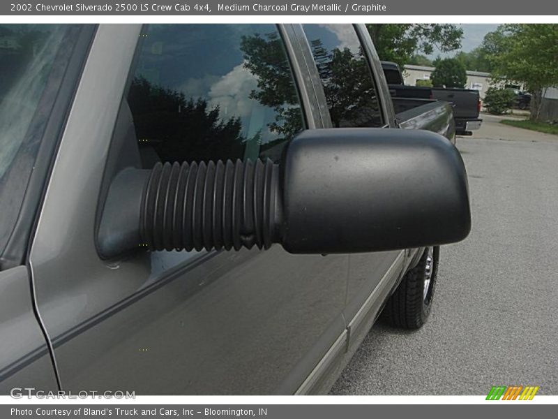Medium Charcoal Gray Metallic / Graphite 2002 Chevrolet Silverado 2500 LS Crew Cab 4x4