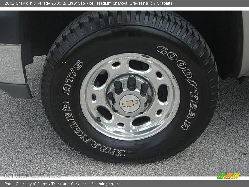 Medium Charcoal Gray Metallic / Graphite 2002 Chevrolet Silverado 2500 LS Crew Cab 4x4