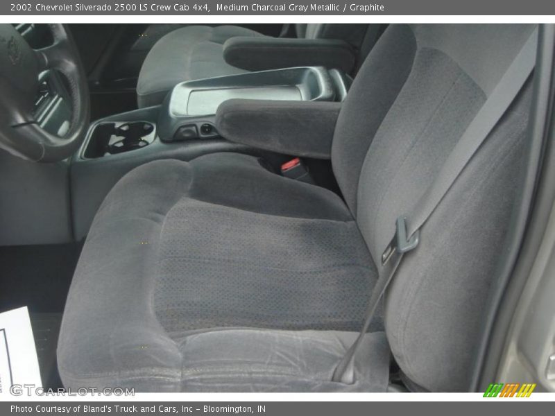 Medium Charcoal Gray Metallic / Graphite 2002 Chevrolet Silverado 2500 LS Crew Cab 4x4