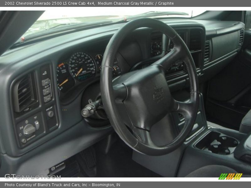 Medium Charcoal Gray Metallic / Graphite 2002 Chevrolet Silverado 2500 LS Crew Cab 4x4