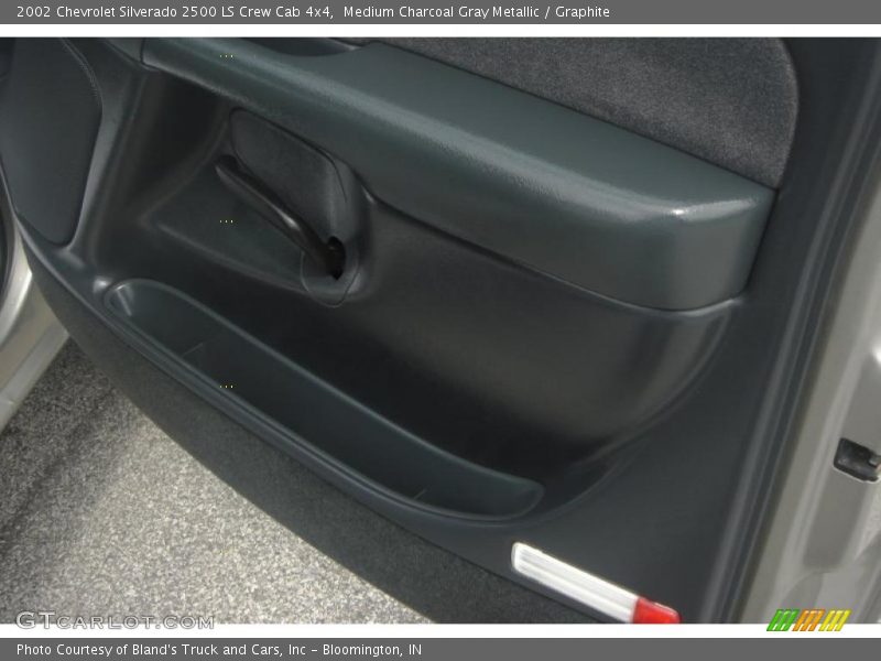 Medium Charcoal Gray Metallic / Graphite 2002 Chevrolet Silverado 2500 LS Crew Cab 4x4